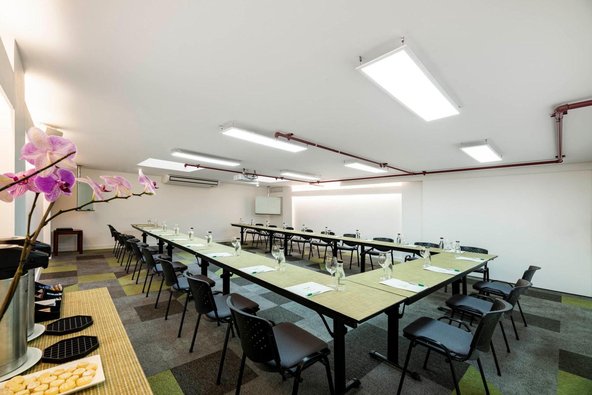 Suites By Vilar America Bogota Ngoại thất bức ảnh