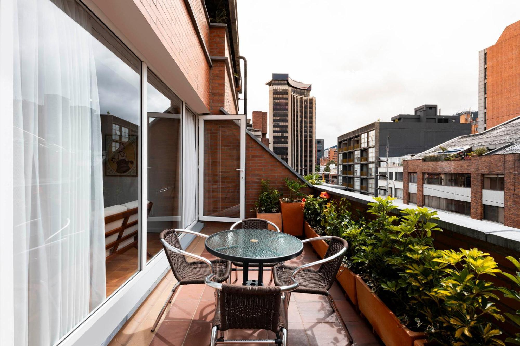 Suites By Vilar America Bogota Ngoại thất bức ảnh